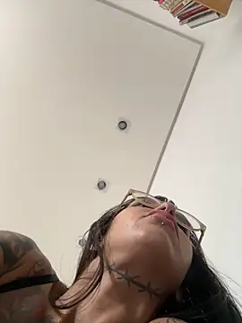 Nikatsu online show from 02-03-25, 05:14