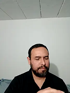 ElSunEagle online show from 10-22-25, 04:02