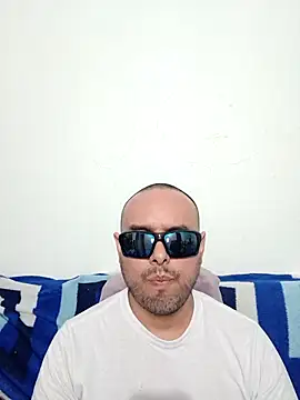 ElSunEagle online show from 05-15-26, 03:02