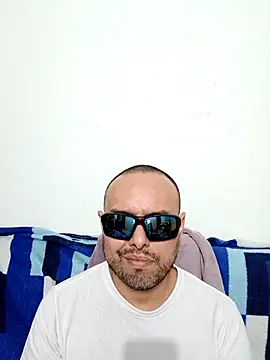 ElSunEagle online show from 05-20-26, 02:40