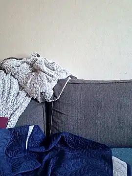 Snapshot of minierose chatting on 04-28-26, 04:45 minierose online show from 04-28-26, 04:45