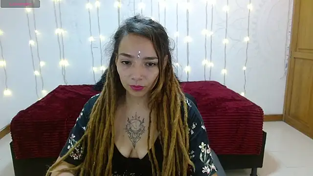 Natalia Sativa716 online show from 02-22-25, 12:38