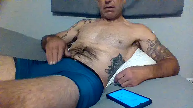 Pcsammy73 online show from 04-10-26, 03:06