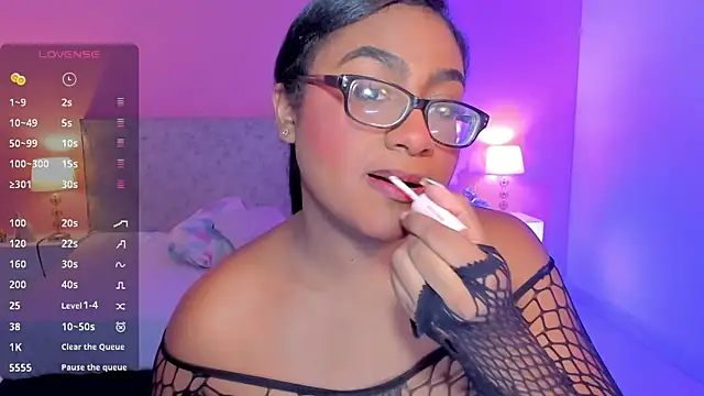 BlakmillerrGilson online show from 11-18-25, 08:02