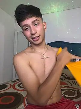 Leonarrrd 01 online show from 12-15-24, 02:52