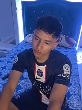 Leonarrrd 01 online show from 01-18-25, 03:20