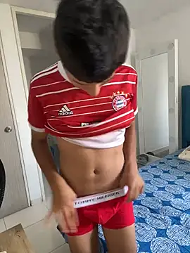 Leonarrrd 01 online show from 02-07-25, 06:24