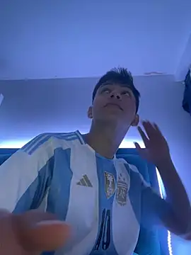 Leonarrrd 01 online show from 03-17-25, 02:08