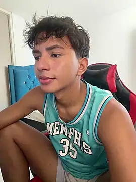 Leonarrrd 01 online show from 03-07-26, 08:17