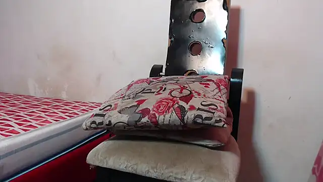 Amazing12inch online show from 02-25-25, 09:57