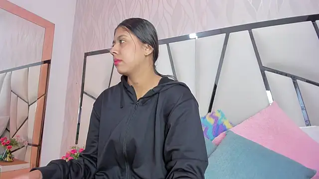  aurora18  online show from 03-24-26, 03:11