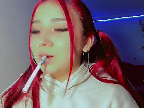 madisonx17 online show from 10-09-25, 10:19