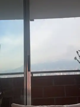 ValerieHilton online show from 02-05-25, 10:33