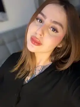 ValerieHilton online show from 11-01-25, 11:51