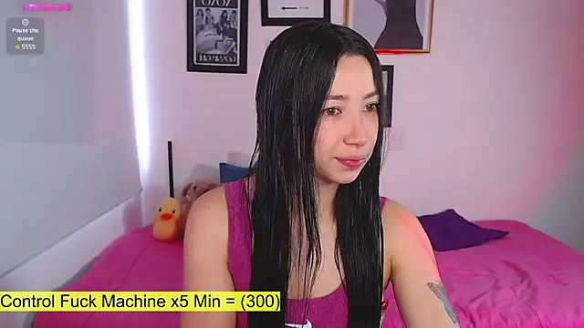 lilyy evanss online show from 03-06-25, 07:32