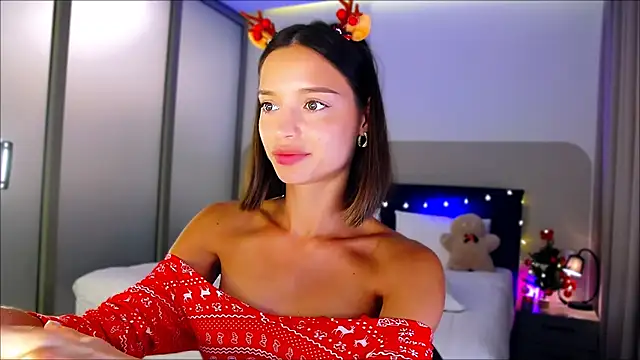 wow Mia online show from 12-27-24, 04:58