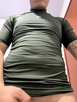 elpollo17 online show from 11-08-25, 06:35