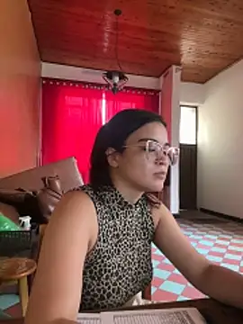 CamilaSofiia online show from 03-04-26, 08:37