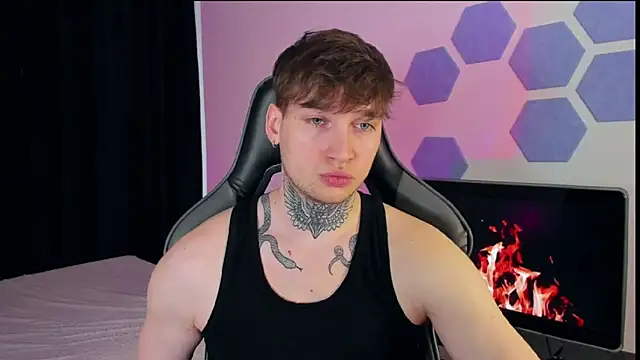 Chris Tyson online show from 03-18-25, 04:26