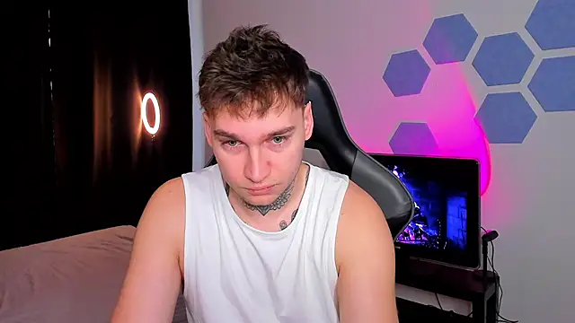 Chris Tyson online show from 11-28-25, 07:55