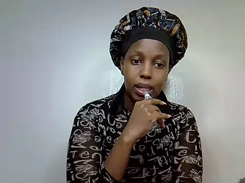 Snapshot of sexxy_kay chatting on 12-17-24, 07:37 sexxy kay online show from 12-17-24, 07:37