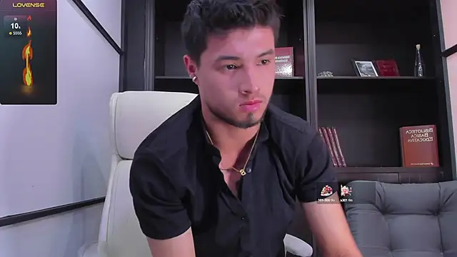 EdwardRoss  online show from 02-08-25, 01:43