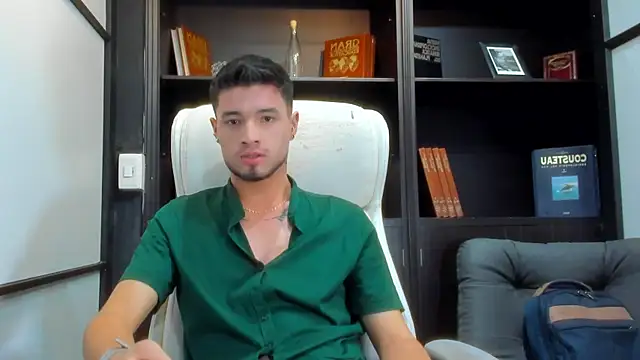 EdwardRoss  online show from 03-22-25, 12:04