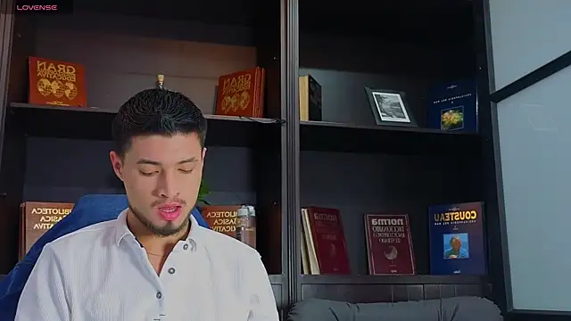 EdwardRoss  online show from 09-16-25, 08:32