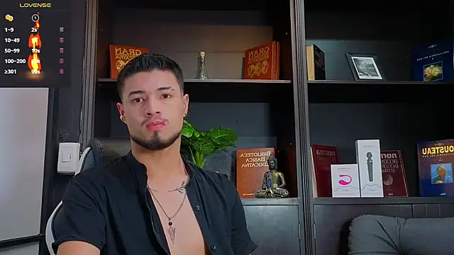 EdwardRoss  online show from 09-22-25, 09:06