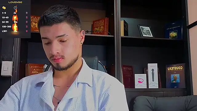 EdwardRoss  online show from 09-24-25, 08:34