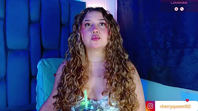 Snapshot of Cherryyquen chatting on 01-15-25, 06:51 Cherryyquen online show from 01-15-25, 06:51
