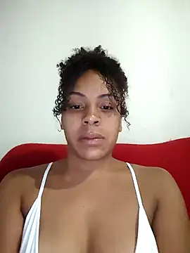Snapshot of Julia_Pretinha chatting on 05-01-26, 01:21 Julia Pretinha online show from 05-01-26, 01:21