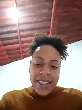 Snapshot of Julia_Pretinha chatting on 06-15-26, 12:40 Julia Pretinha online show from 06-15-26, 12:40