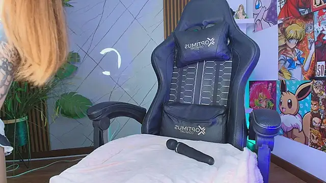 Fluffy Bubble21 online show from 04-06-26, 04:46