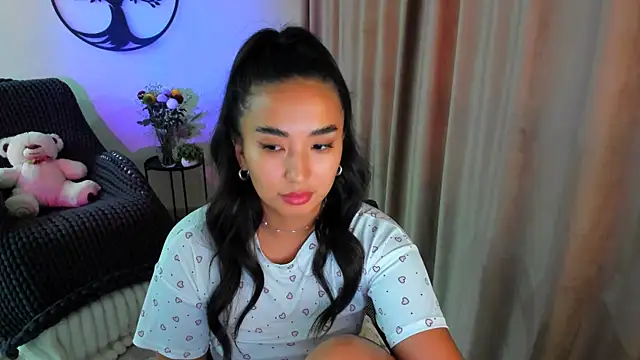 worldofkim online show from 10-30-25, 11:55