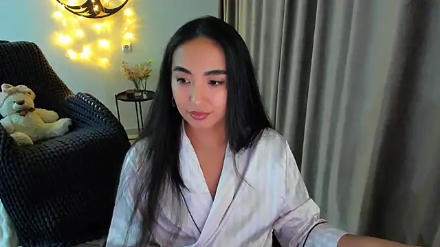 Snapshot of worldofkim chatting on 01-31-26, 07:11 worldofkim online show from 01-31-26, 07:11