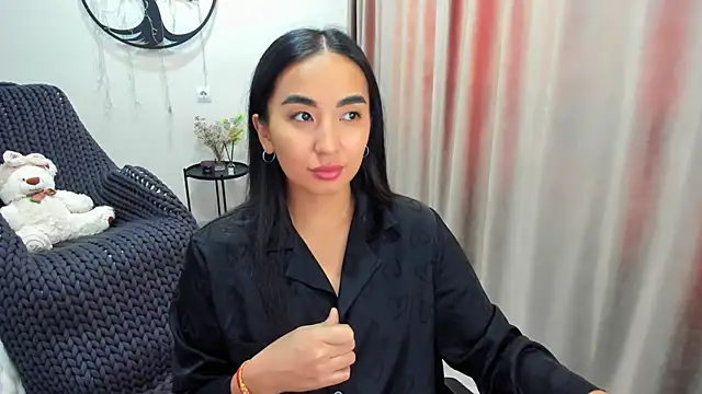 Snapshot of worldofkim chatting on 02-03-26, 10:53 worldofkim online show from 02-03-26, 10:53