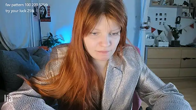 lil lia online show from 05-12-26, 10:40