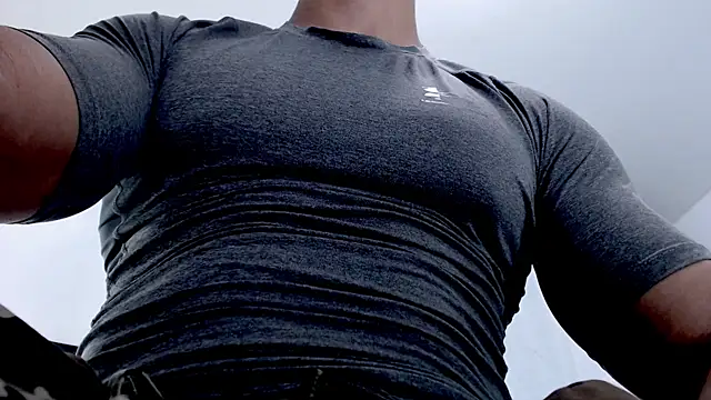 Antonywebb94 online show from 04-18-26, 11:16