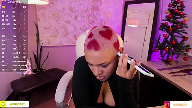 Snapshot of haiiley_more chatting on 12-31-24, 08:59 haiiley more online show from 12-31-24, 08:59