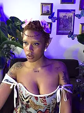 Snapshot of haiiley_more chatting on 11-01-25, 04:58 haiiley more online show from 11-01-25, 04:58