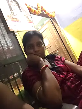 Snapshot of priyadarshiPRIYASEXCPL223 chatting on 04-19-26, 01:43 priyadarshiPRIYASEXCPL223 online show from 04-19-26, 01:43