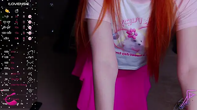 Snapshot of EmilyKents chatting on 01-25-25, 01:54 EmilyKents online show from 01-25-25, 01:54