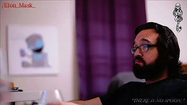 Snapshot of Seraph_De_La_Luna chatting on 01-13-25, 04:18 Seraph De La Luna online show from 01-13-25, 04:18