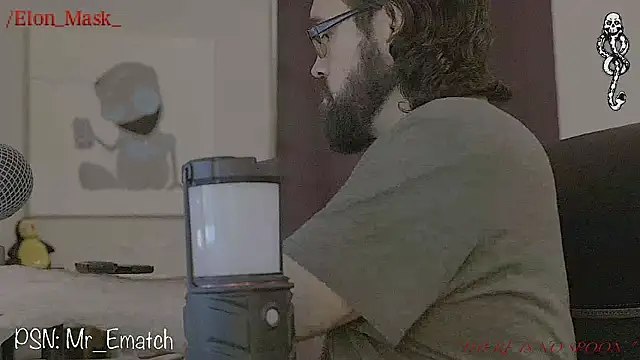 Snapshot of Seraph_De_La_Luna chatting on 01-31-25, 09:48 Seraph De La Luna online show from 01-31-25, 09:48