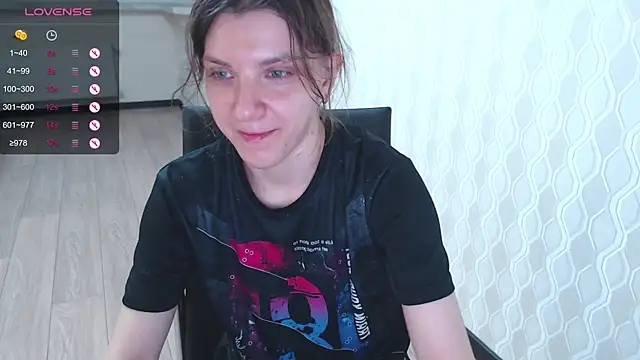 Snapshot of LisaHeart chatting on 01-03-25, 07:50 LisaHeart online show from 01-03-25, 07:50