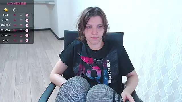 Snapshot of LisaHeart chatting on 01-03-25, 10:51 LisaHeart online show from 01-03-25, 10:51