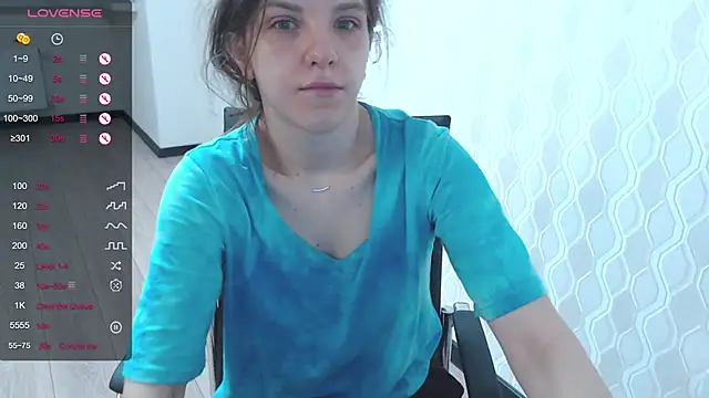 Snapshot of LisaHeart chatting on 01-13-25, 02:39 LisaHeart online show from 01-13-25, 02:39