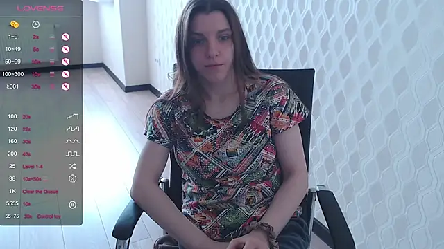 Snapshot of LisaHeart chatting on 01-31-25, 09:37 LisaHeart online show from 01-31-25, 09:37