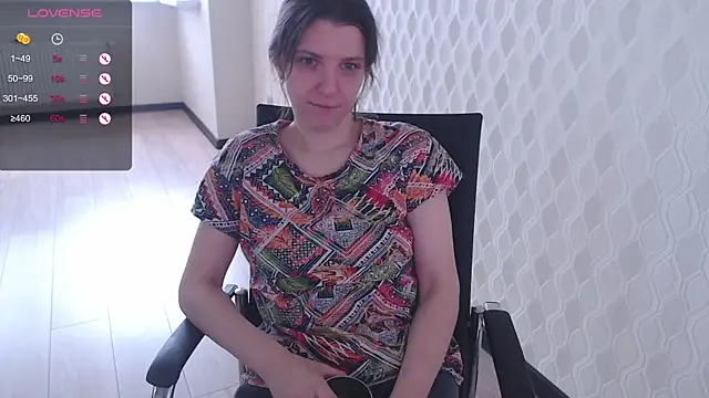 Snapshot of LisaHeart chatting on 11-23-25, 08:25 LisaHeart online show from 11-23-25, 08:25